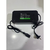 3 TEKERLİ KASALI 72V50-100 DİJİTAL ŞARJ ALETİ